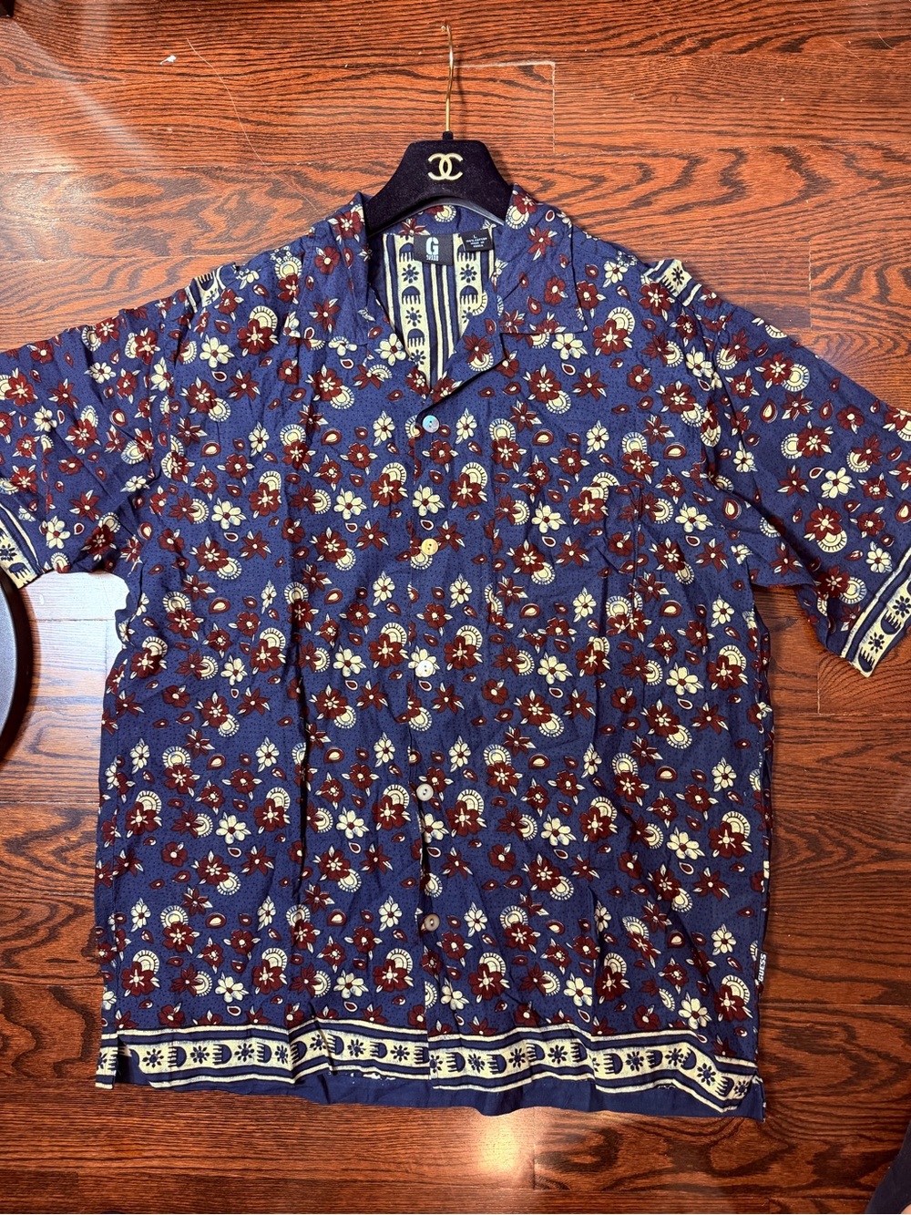 Vintage New Guess Men's Short Sleeve Floral Button-Up Shirt - Blue L